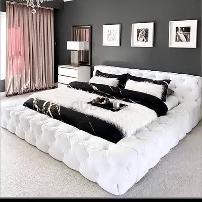 Elegant White Tufted Bed Set with Stylish Decor