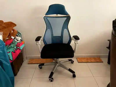 Ergonomic Office Chair | Reclining | Height Adjustable | Blue