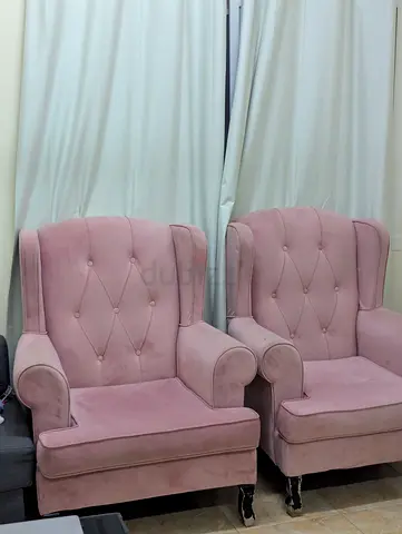 Elegant Pair of Pink Armchairs (2pcs)