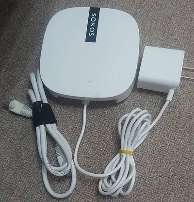 Sonos Boost Wireless Network Adapter + Original Power Supply