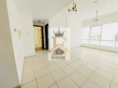 Hot offer,,15 days,,spacious living,,balcony,,bright,,wardrobe