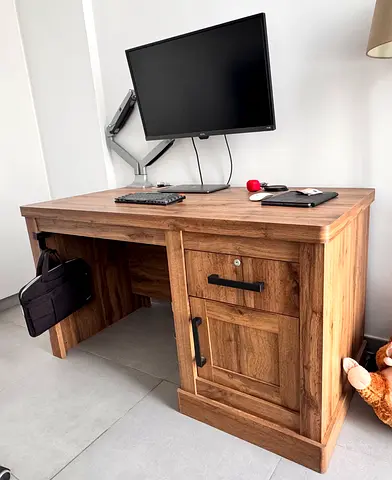 Office desk URGENT SALE