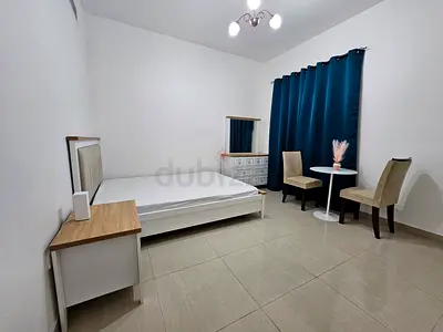 Spacious Private Room | All Bills Inc | 1Gbps WiFi | Massive Wardrobe - Available from 25th May