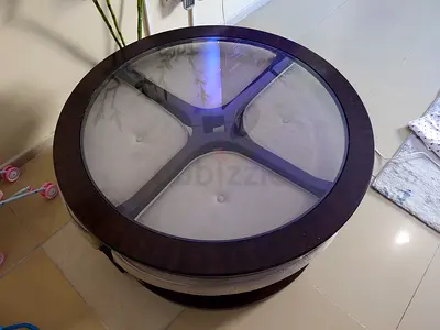 Elegant Round Coffee Table with Glass Top