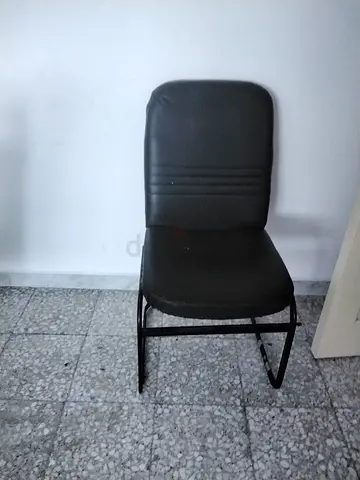 Simple Black Chair