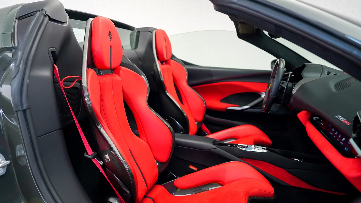 Ferrari 296 GTS 2023
