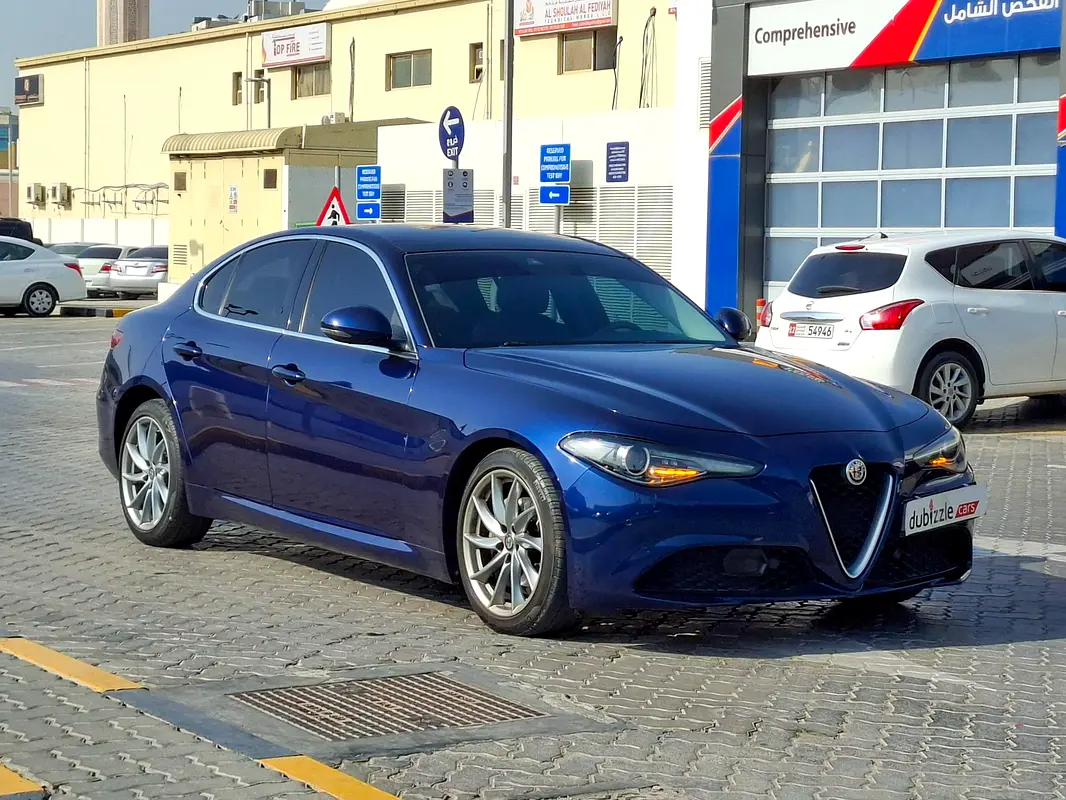 Alfa Romeo Giulia 2018 — photo 1 of 16