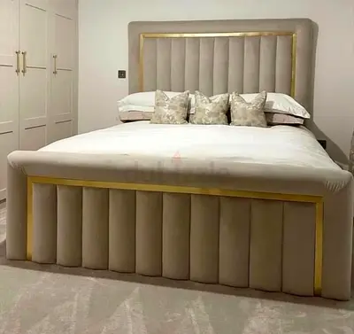Luxurious King Size Bed with Modern Design