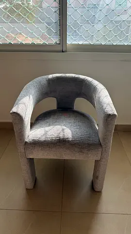 Set of 4 Stylish Modern Accent Chairs