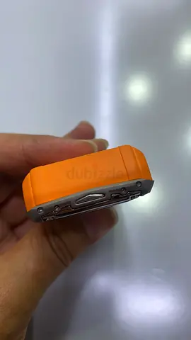 Vertu Ascent x orange carbon