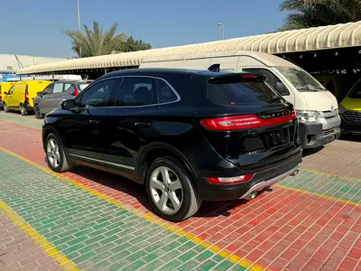 صورة 3 لـ 2018 Lincoln MKC