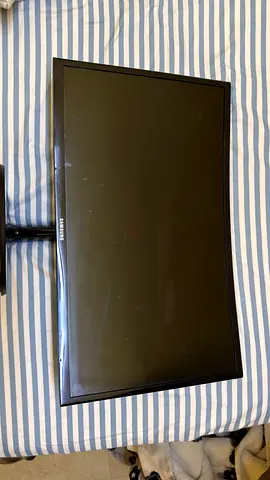 Samsung monitor 1080p carved