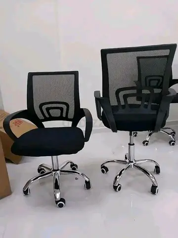 Brand new office chair available