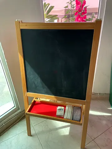 IKEA white/chalk board