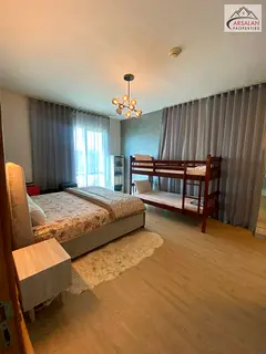 Upgraded &amp; UnFurnished | 2 Bedroom | Ready to Move | 2 Parking Spots