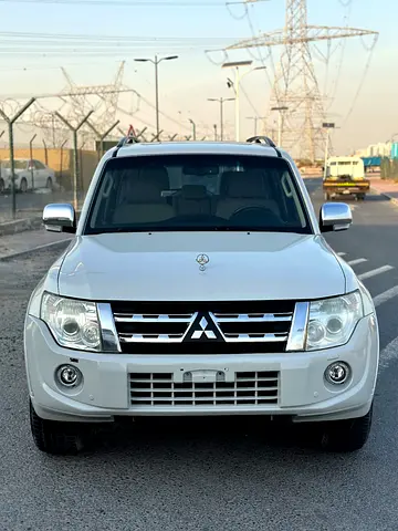 Mitsubishi Pajero 2014 full option