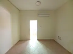 LAVISH STUDIO SEPRATE KITCHEN NEAR SAFARI MALL IN MUWAILEH