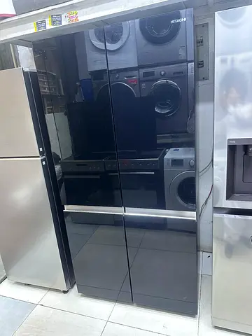 Hitachi bottom freezer side by side frige 4 door same like a new condition