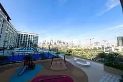 Pool and Park View| Island Layout |Vacant