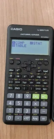 Calculator casio fx-82es plus