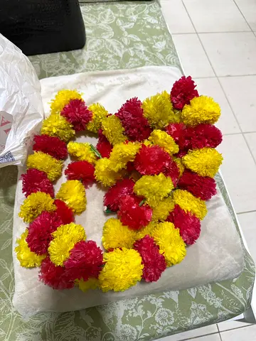 Artificial flowers for sale
