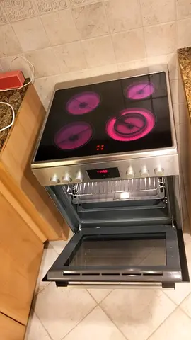 Bosch new model Electric cooker 60/60cm perfect working new model delivery installation free