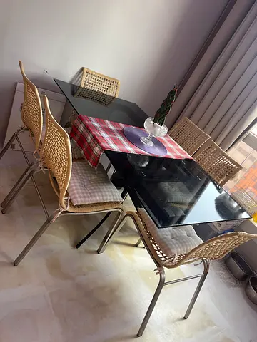 Stylish 6-Seater Glass Dining Table with Chairs