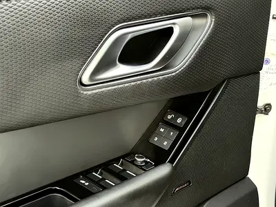 2019 LAND Rover RANGE ROVER VELAR — миниатюра 16
