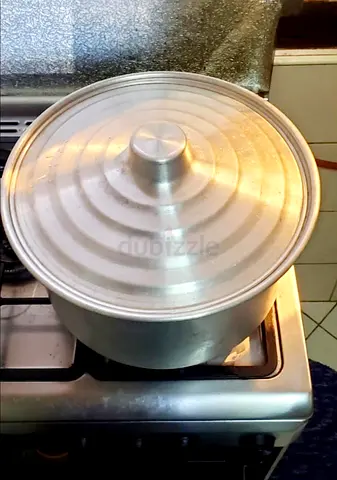 Basrai tope cooking pot