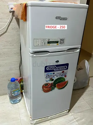Fridge - 200 AED