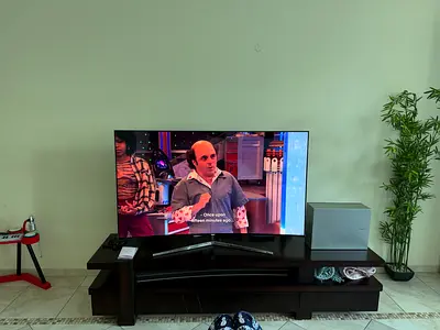 Samsung 65” Smart SUHD TV