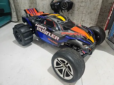 Traxxas rustler 2wd nitro
