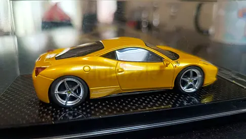 Rare Yellow Ferrari 458 Italia Diecast Model Car.