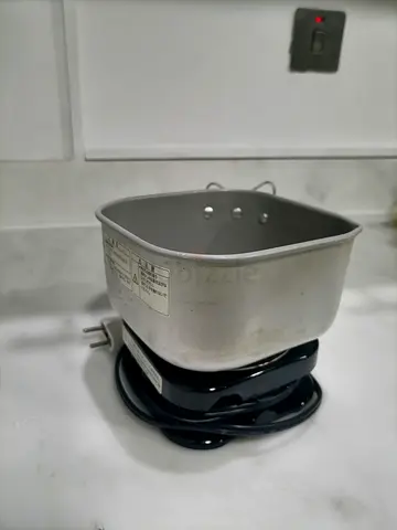 Compact Electric Hot Plate for Cooking