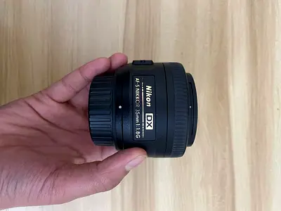 Nikon 35mm f/1.8G DX Lens - Excellent Condition