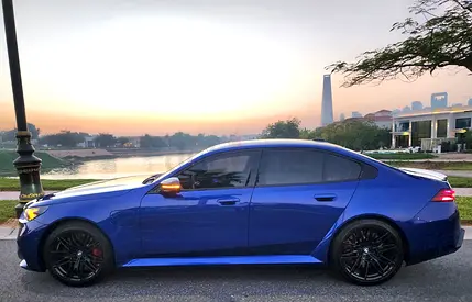 2025 BMW M5 Hybrid | 717 hp | 5,000 km | As good as new | Warranty  Service Contract till 2030