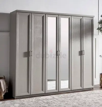 Elegant Wardrobe with Mirrors