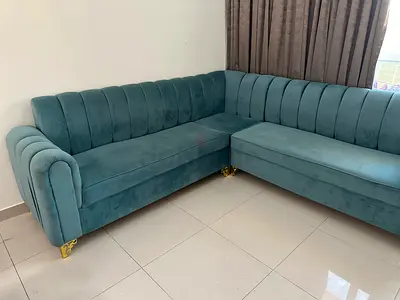 Corner Sofa for Sale.