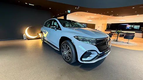 Ramadan Special: 5,353/- PM | Mercedes Benz EQS450 SUV | GCC Specification - 5 Years Warranty