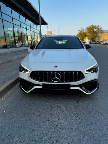 Mercedes Benz CLA250