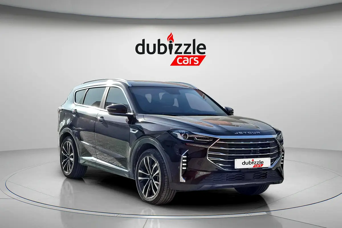 Jetour X70 Plus 2023 — photo 1 of 15