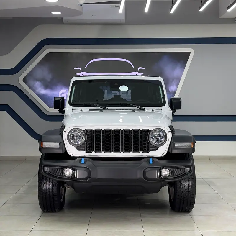 Jeep Wrangler 4xe 2024 — photo 1 of 12