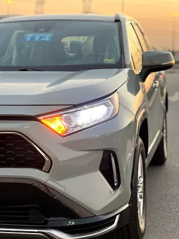صورة 16 لـ 2021 Toyota RAV 4