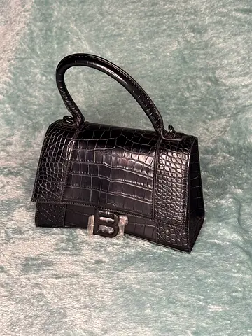 Elegant Black Crocodile Print Designer Handbag
