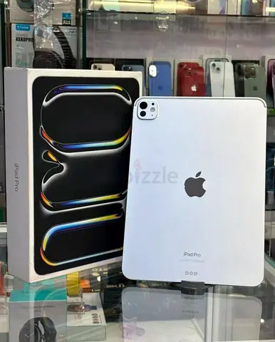 Apple ipad m4 11 inch 256GB WITH ESIM