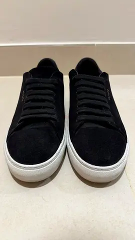 Black Sneakers | EU 42, US 9 | Axel Arigato