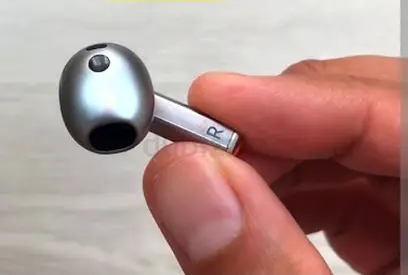 Samsung bud 3 right ear bud