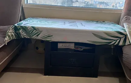 Stylish Coffee Table with Storage