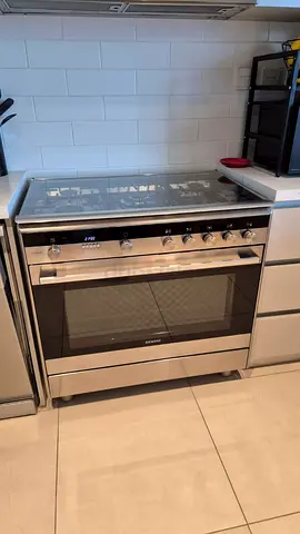 Siemens iq700 Combination Cooker 90Cm HQ738357M