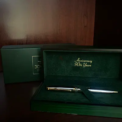 قلم فاخر من JOVIAL – إصدار الذكرى السنوية- limited edition